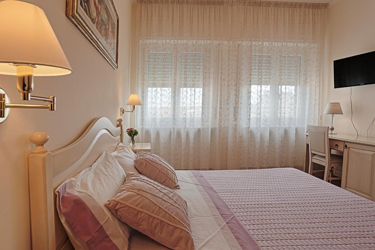 Il Castello Guest House Sassari Exterior photo